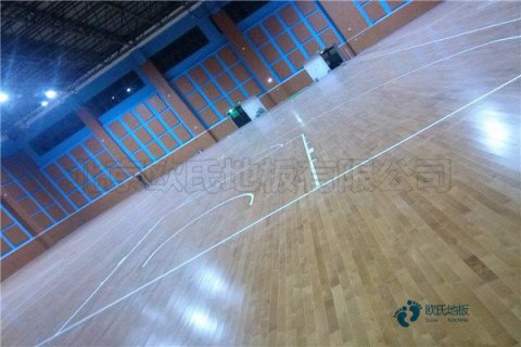 優(yōu)惠的籃球運動木地板如何保養(yǎng)